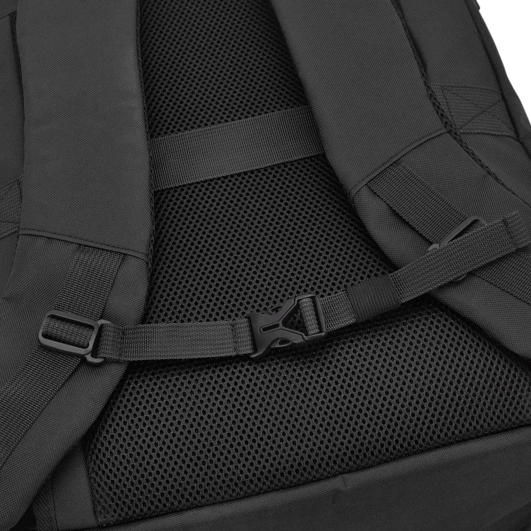 AIR Cestovní batoh, velikost EasyJet 45x36x20 cm, černý | BONTOUR