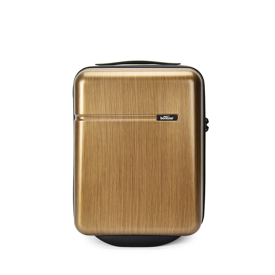 CabinOne kabinový kufr 40x30x20 cm zdarma povolen na palubu Wizz Air, barva zlatá antik | BONTOUR